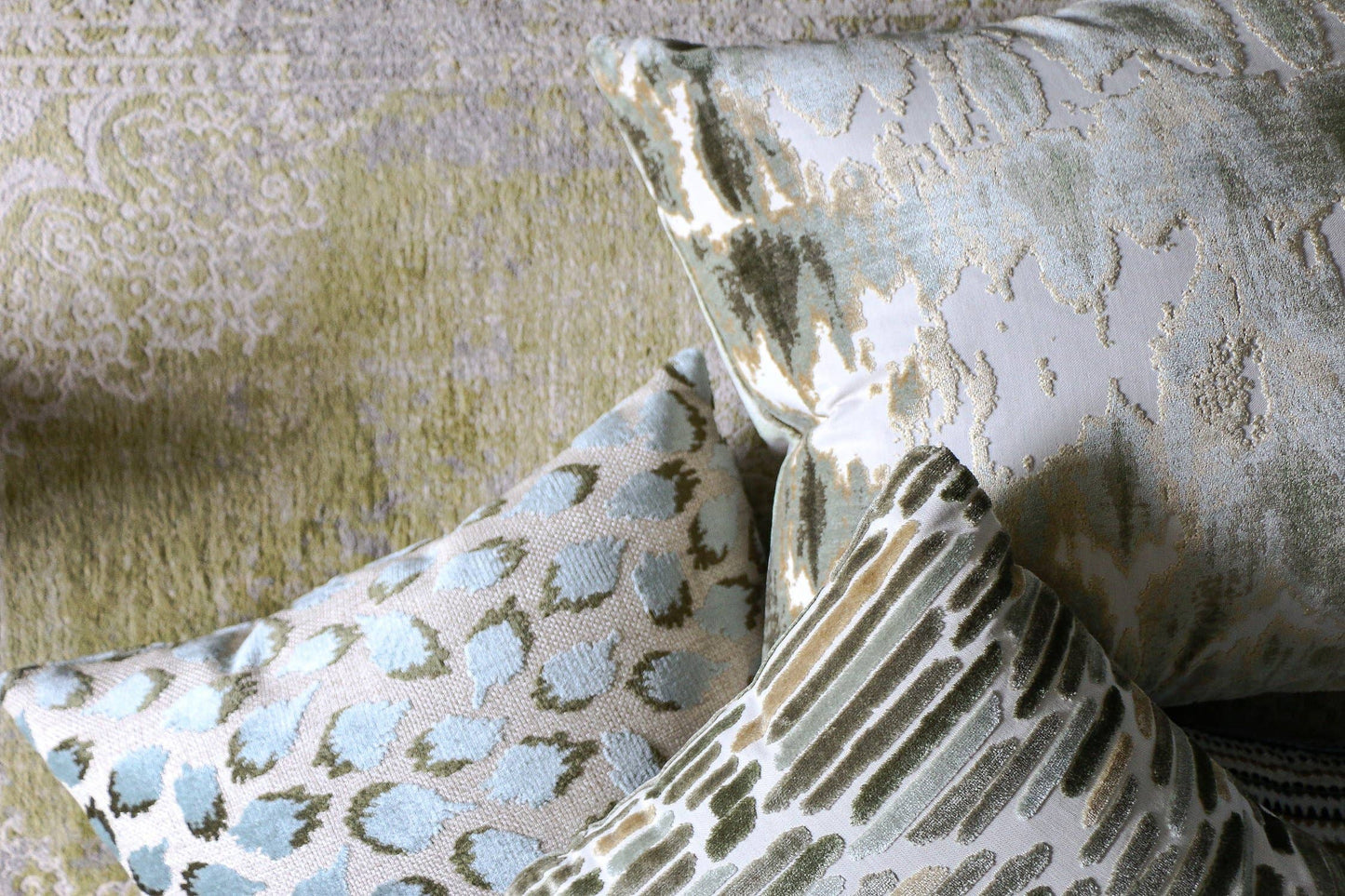 Lottie Pillow-Mineral
