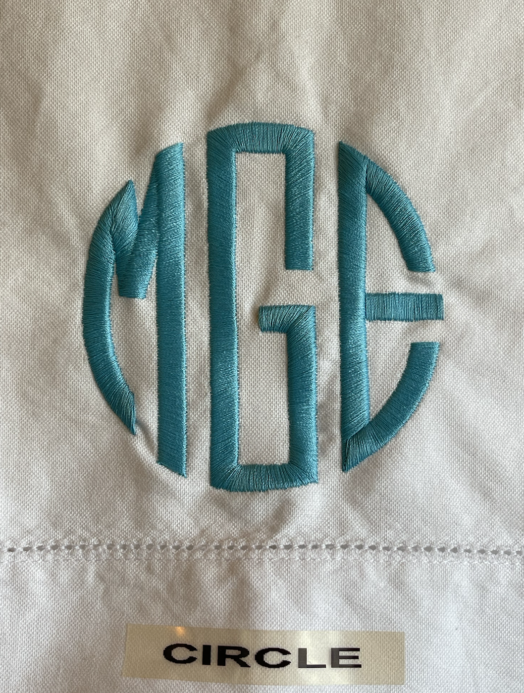 Robe Monogram