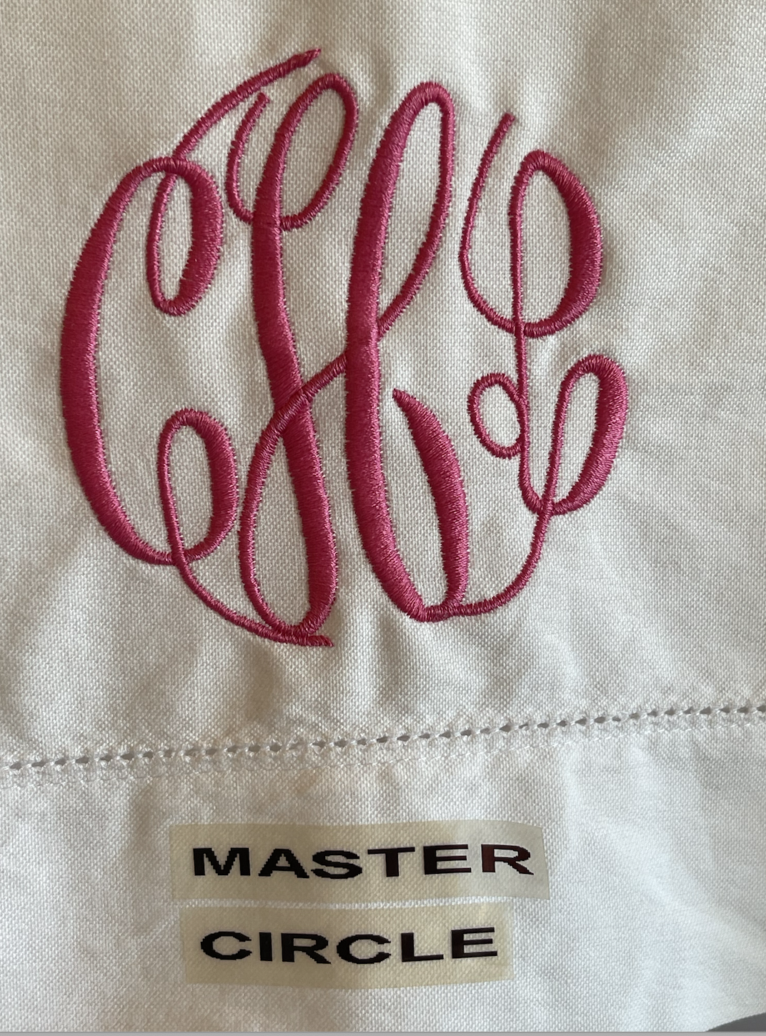 Robe Monogram