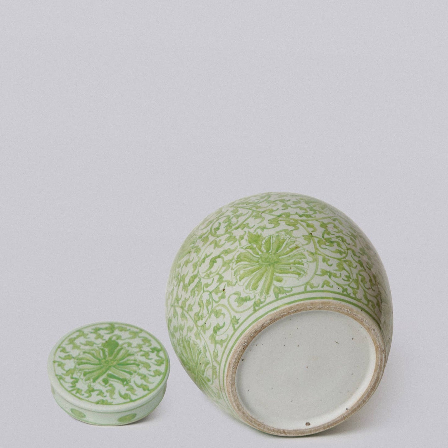 Scrolling Chrysanthemum Green and White Porcelain Jar