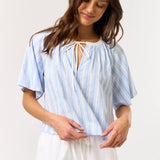 STRIPE SHORT SLEEVE FRONT TIE TOP