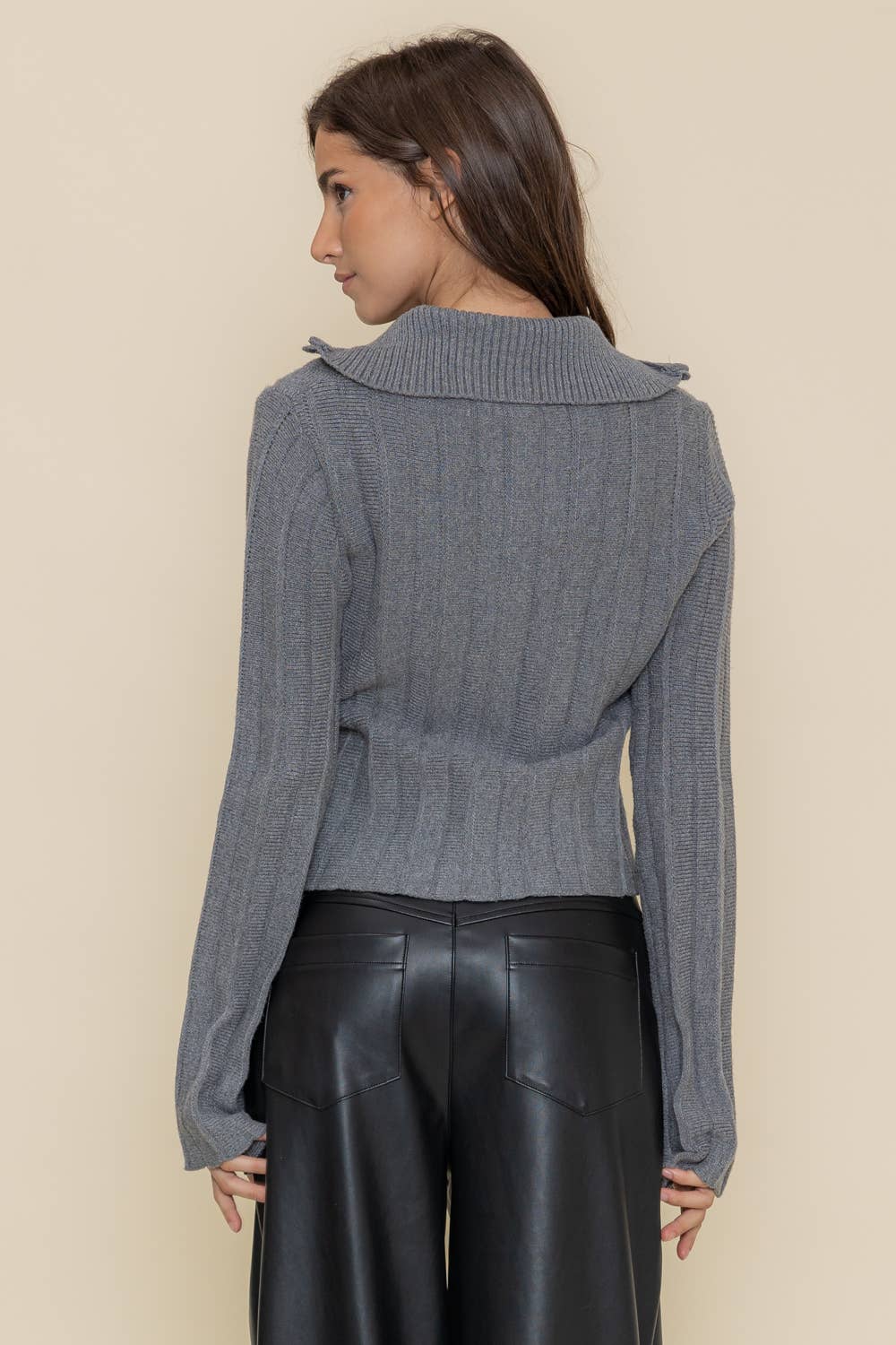 FUNNEL NECK SWEATER