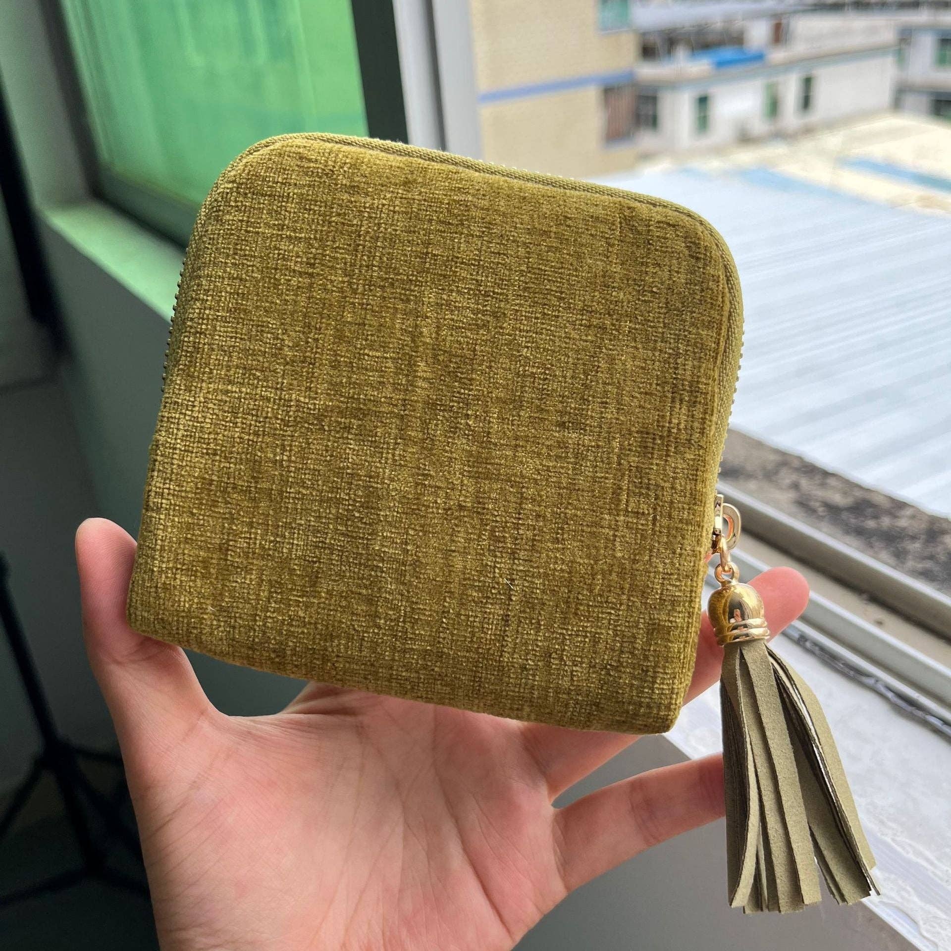 Zipper Jewelry Organizer